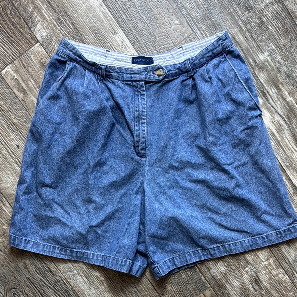 Karen Scott Women Light Blue Denim Shorts, Size 16